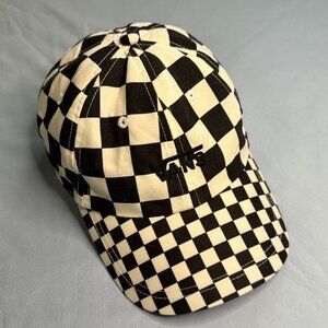 Vans White and Black Hat